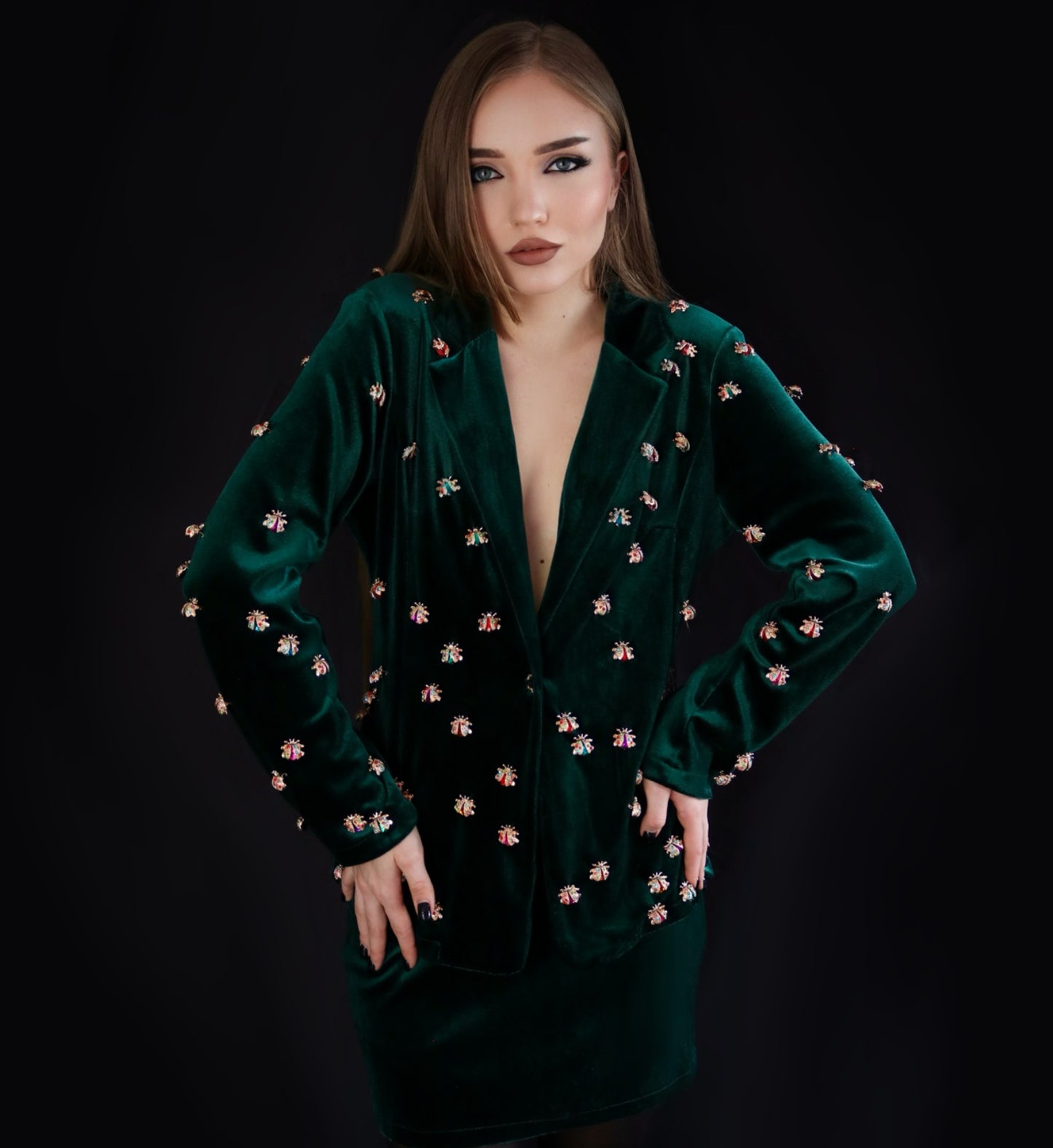 LADYBUG EMERALD VELVET BLAZER