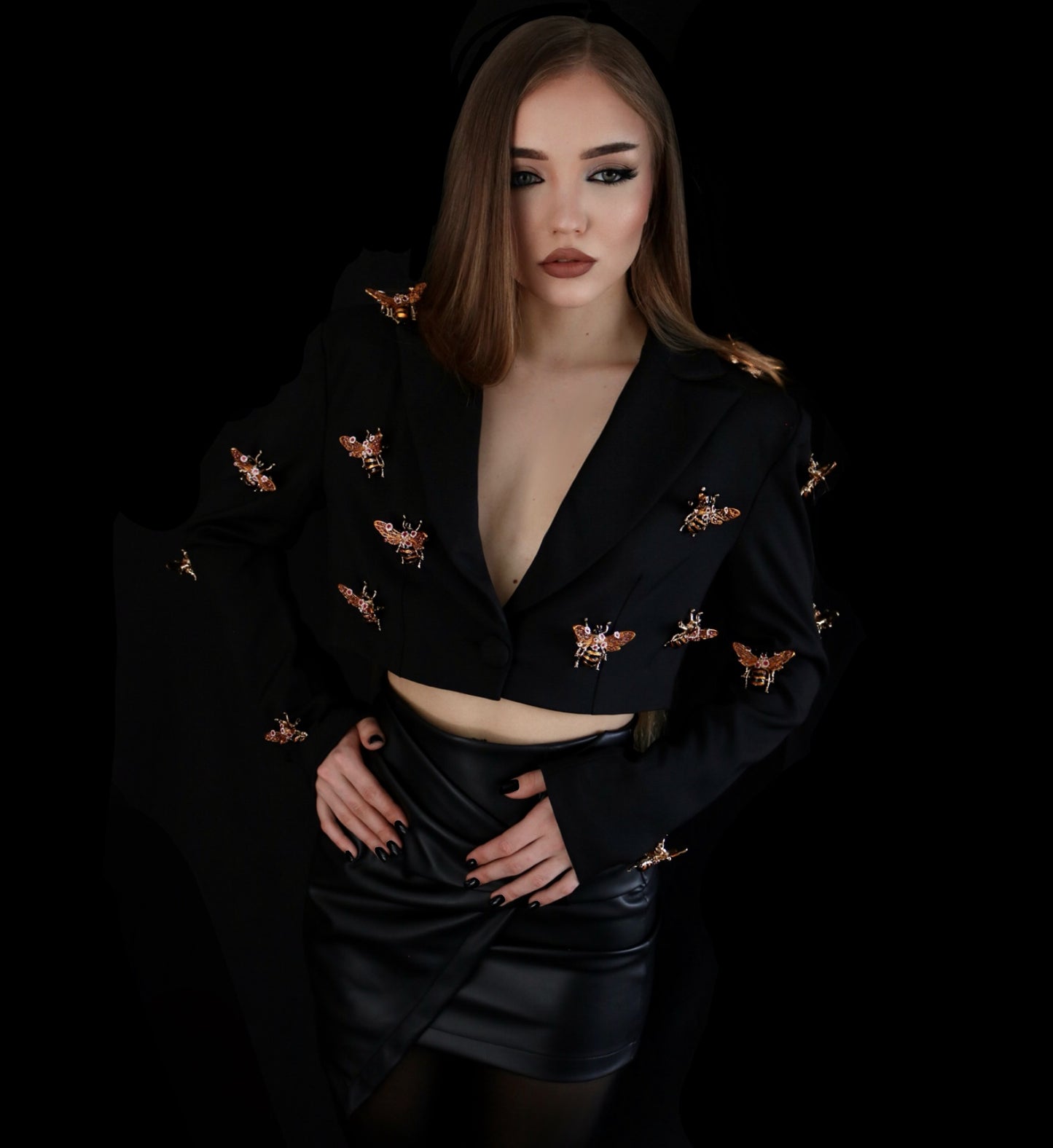 BELLA BEE INVASION SHORT BLAZER