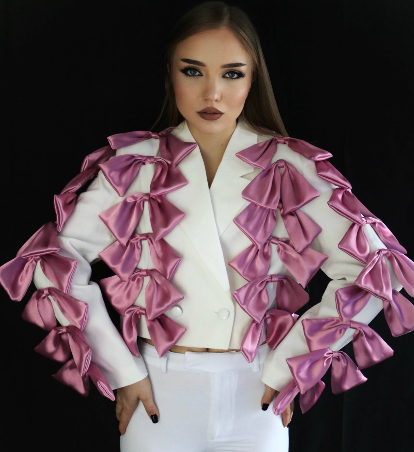 JULIETTE ROMANCE BOW SHORT BLAZER