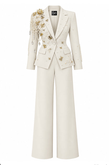 DEBI SUIT