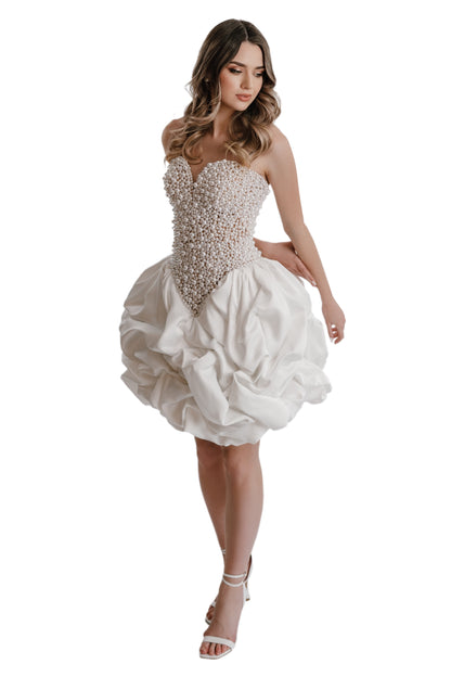 ROCHIE SOMPTUOASĂ