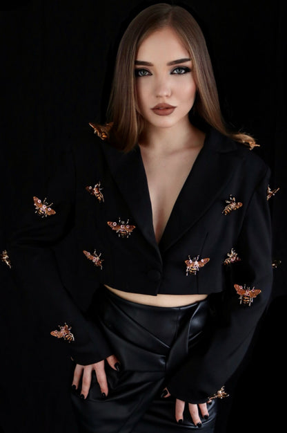 BELLA BEE SHORT BLAZER